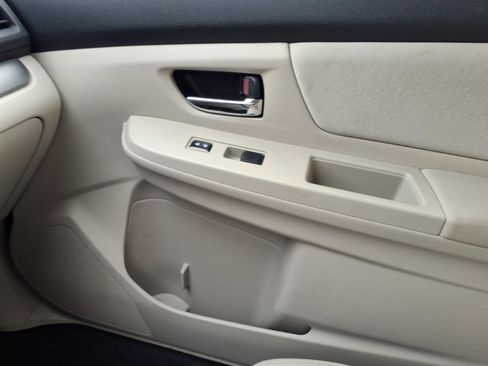 Used 2013 Subaru Impreza 2.0i Premium w/ All-Weather Pkg image 15