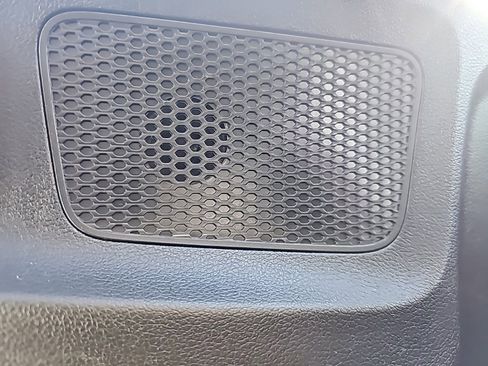 Certified 2023 Hyundai Venue SEL image 11