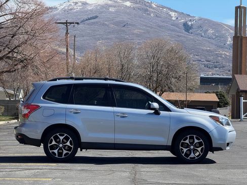 Used 2015 Subaru Forester 2.0XT Premium w/ Popular Package #2 image 4