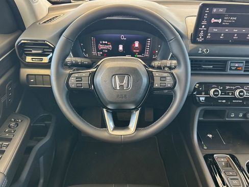 New 2026 Honda Pilot image 16