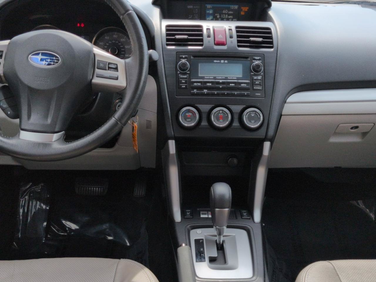 Used 2015 Subaru Forester 2.5i Limited AWD/4WD image 13