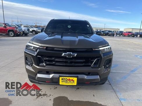 Used 2023 Chevrolet Colorado Z71 w/ Z71 Convenience Package 2 image 3
