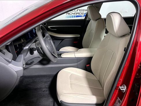 Used 2025 Hyundai Sonata SEL FWD image 20