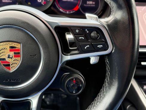 Used 2021 Porsche Cayenne image 38