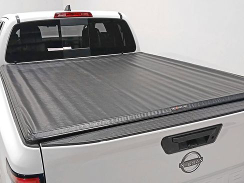 Used 2023 Nissan Frontier SV w/ SV Convenience Package AWD/4WD image 7