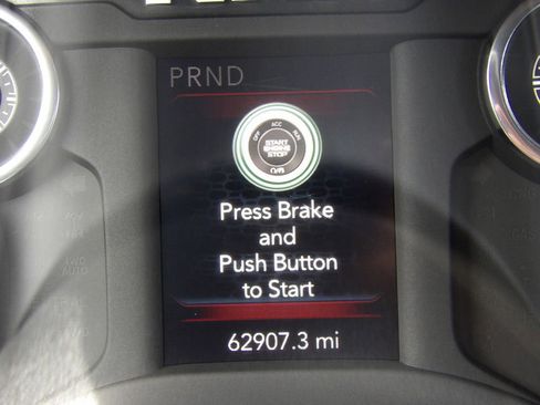 Used 2024 RAM 3500 Tradesman w/ Chrome Appearance Group AWD/4WD image 21