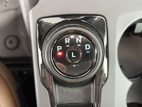 Used 2023 Ford Bronco Sport Outer Banks w/ Tech Package AWD/4WD image 32