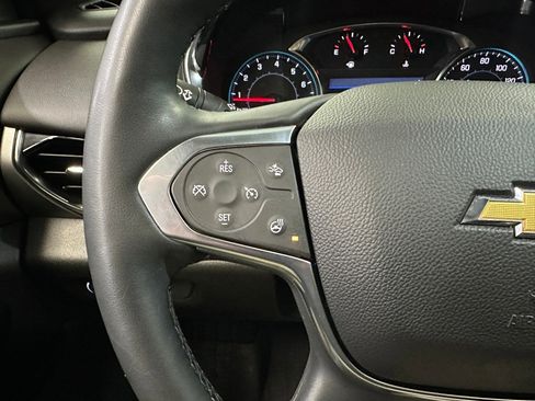 Certified 2023 Chevrolet Traverse LT w/ LT Premium Package image 10