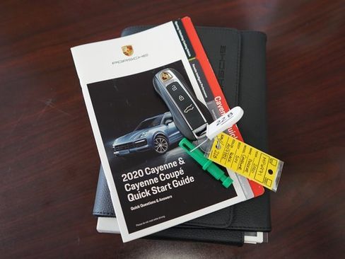 Used 2020 Porsche Cayenne image 60