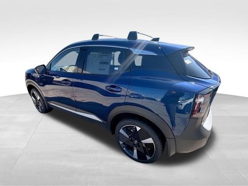 New 2026 Nissan Kicks SR w/ Cold Weather Package AWD/4WD image 6