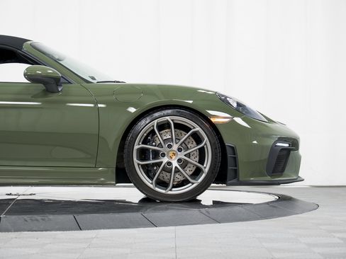 Certified 2023 Porsche 718 Boxster Spyder image 11