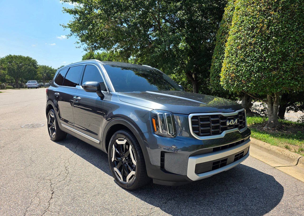 Used 2023 Kia Telluride S AWD/4WD image 7
