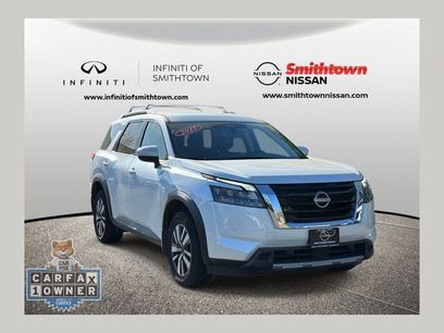 Used 2025 Nissan Pathfinder SL