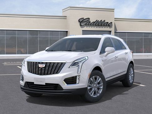 New 2026 Cadillac XT5 Luxury image 6
