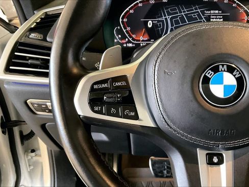 Used 2021 BMW X6 sDrive40i w/ Executive Package image 23