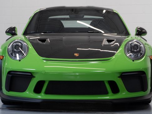 Used 2019 Porsche 911 GT3 RS RWD image 2