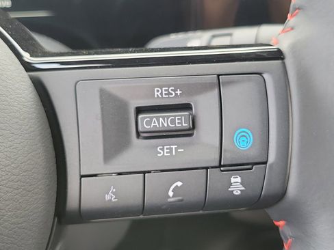 New 2025 Nissan Kicks SR AWD/4WD image 8