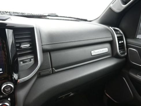 Used 2022 RAM 1500 Laramie AWD/4WD image 22
