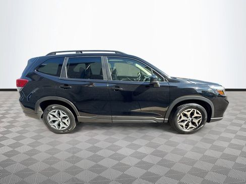 Used 2020 Subaru Forester Premium AWD/4WD image 35