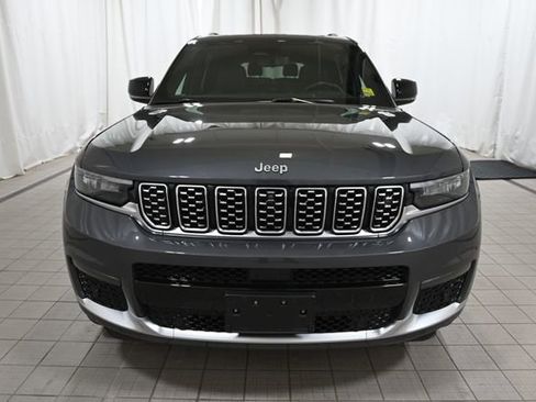 Used 2024 Jeep Grand Cherokee L Summit AWD/4WD image 16
