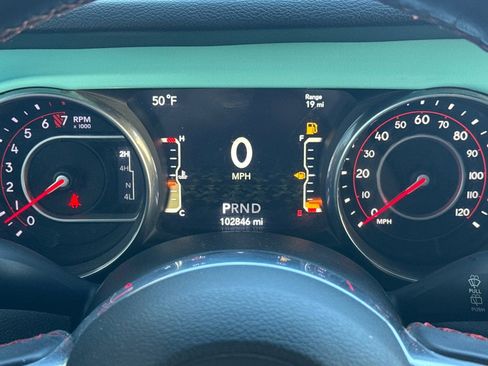 Used 2018 Jeep Wrangler Unlimited Rubicon AWD/4WD image 25