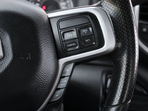 Used 2022 RAM 2500 Big Horn image 21