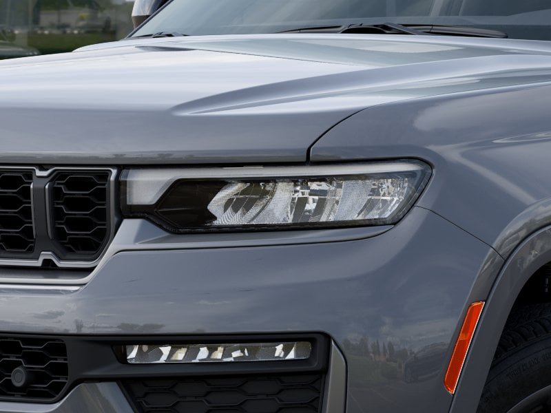 New 2027 Jeep Grand Cherokee Limited AWD/4WD image 10
