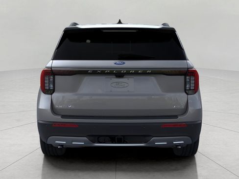 New 2026 Ford Explorer Active w/ Active Comfort Package image 5