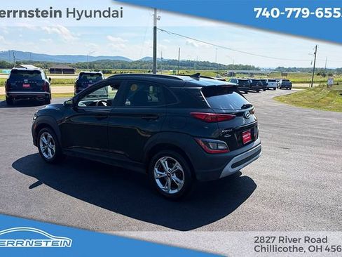 Used 2023 Hyundai Kona SEL AWD/4WD image 6