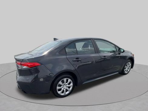 Used 2026 Toyota Corolla LE FWD image 9