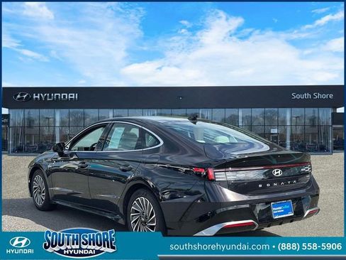 Used 2025 Hyundai Sonata SEL FWD image 8