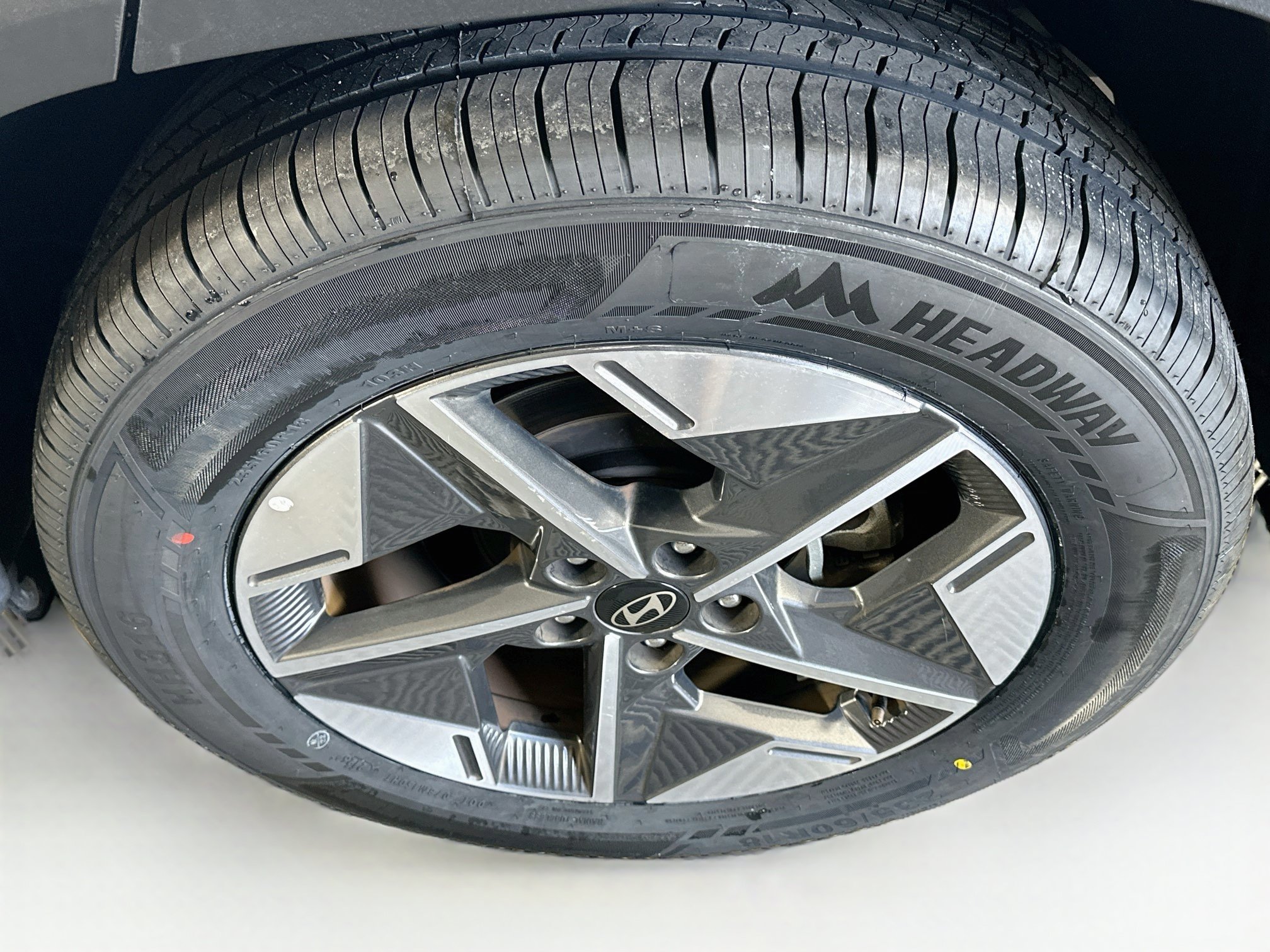 Used 2025 Hyundai Tucson SEL AWD/4WD image 11