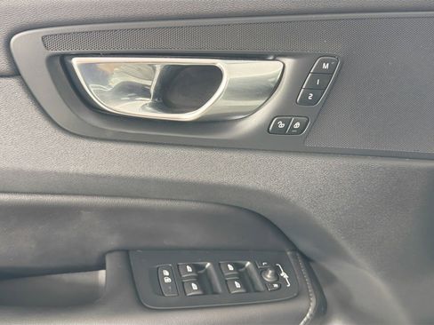 Used 2023 Volvo XC60 B5 Plus w/ Climate Package FWD image 17