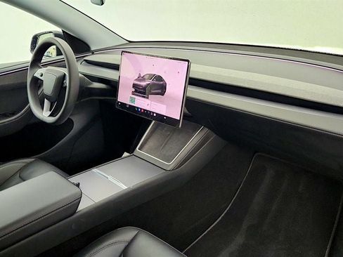 Used 2026 Tesla Model Y Long Range AWD/4WD image 28