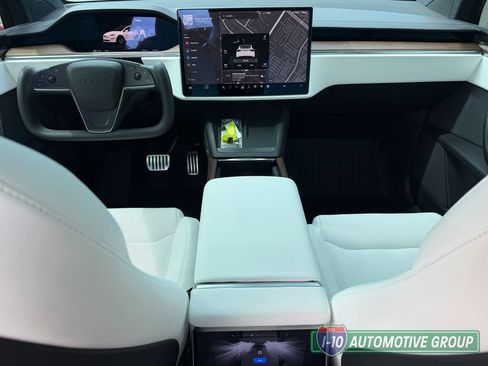 Used 2023 Tesla Model X AWD/4WD image 23