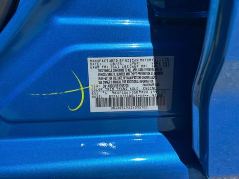 Used 2025 Nissan Sentra SV FWD image 23