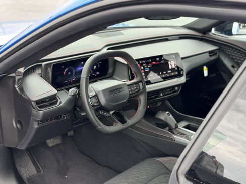 New 2026 Dodge Charger R/T AWD/4WD image 12