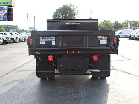 Used 2024 RAM 3500 Tradesman AWD/4WD image 17
