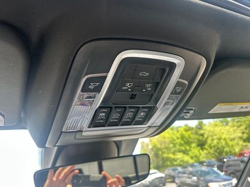 Used 2022 RAM 1500 Laramie w/ Sport Appearance Package AWD/4WD image 23