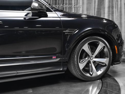 Used 2017 Bentley Bentayga AWD/4WD image 58