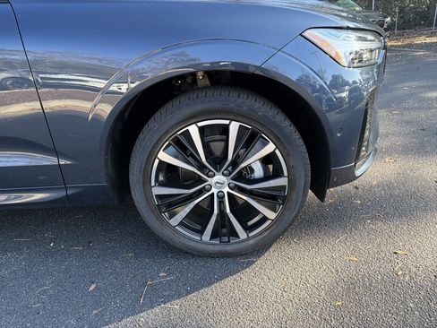 Certified 2025 Volvo XC60 B5 Plus image 13