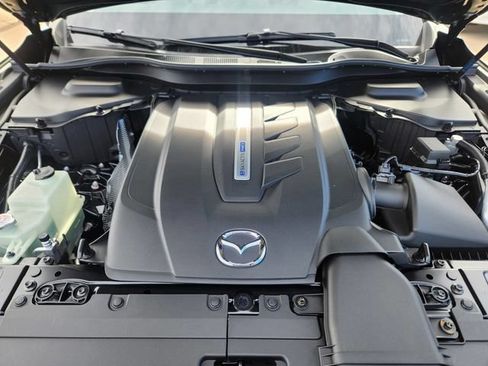 Used 2026 MAZDA CX-90 Plug-In Hybrid w/ Preferred AWD/4WD image 24