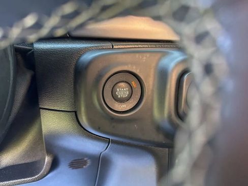 Used 2021 Jeep Wrangler Unlimited Sport AWD/4WD image 20