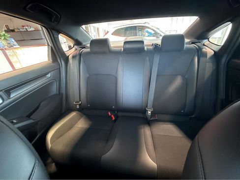 Used 2023 Honda Civic Sport image 40