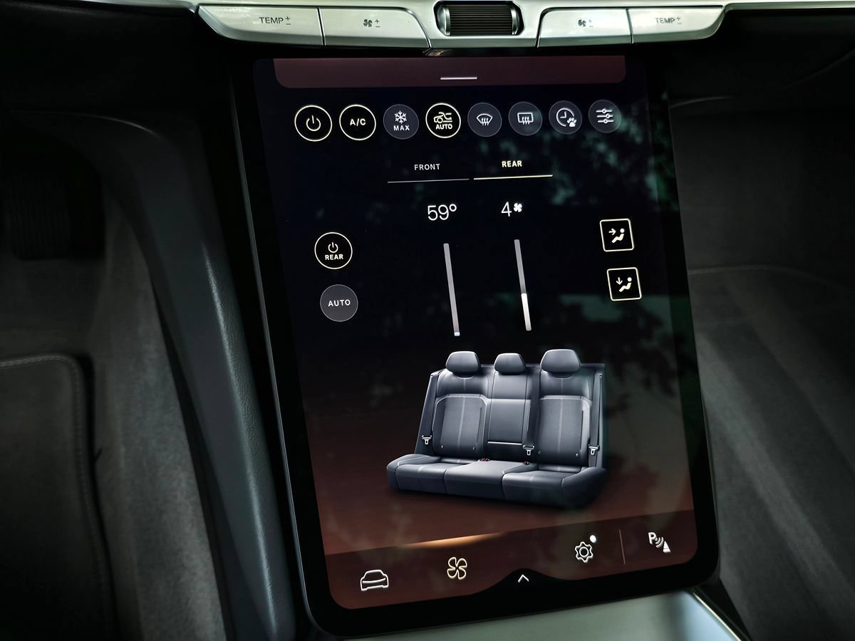 Used 2024 Lucid Air Touring AWD/4WD image 39