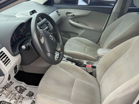 Used 2013 Toyota Corolla LE Special Edition image 14