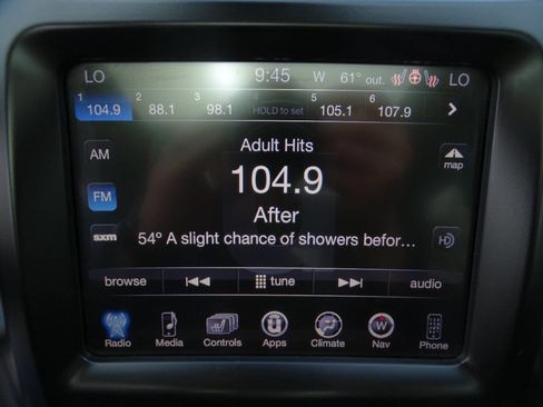 Used 2017 Jeep Cherokee High Altitude w/ Luxury Group AWD/4WD image 25