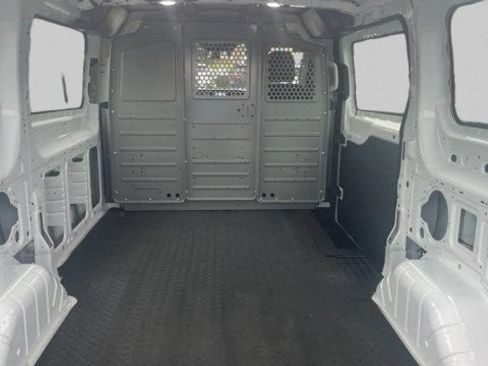 Used 2025 Ford Transit 150 Low Roof RWD image 19