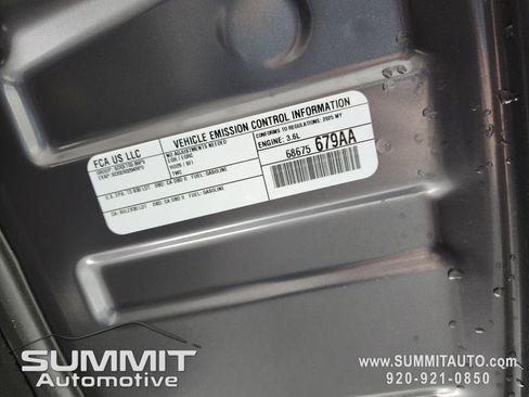 New 2025 Jeep Grand Cherokee Limited w/ Black Appearance Package image 23