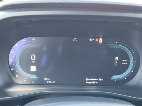 Used 2024 Volvo XC40 Recharge Plus w/ Protection Package Premier image 19